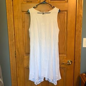Elle, White lightweight summer dress